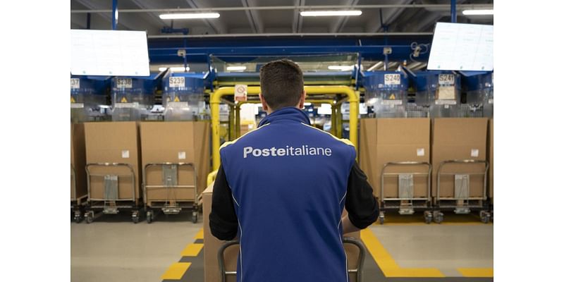 Italy Preparing to Sell Poste Stake to Raise About €2.4 Billion