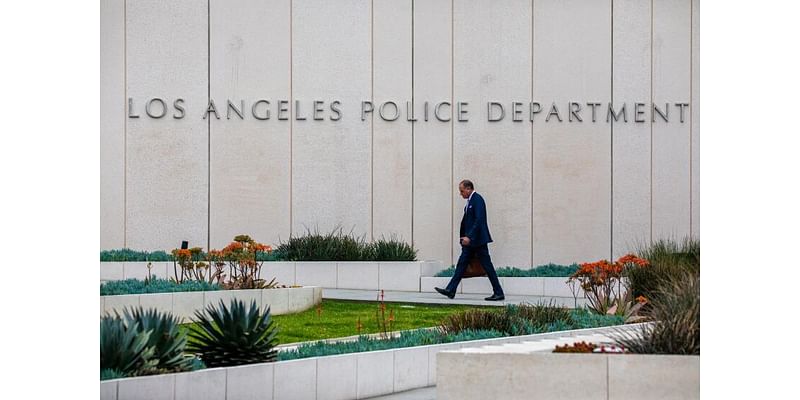 Suspect taken into custody after shootout that left 2 LAPD officers injured