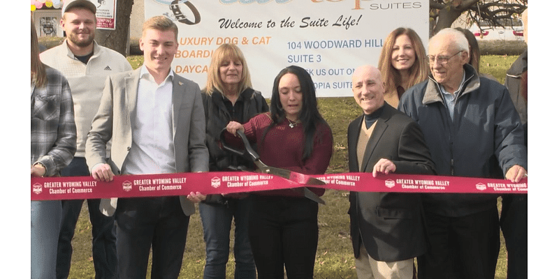 Pawtopia suites unveil new Edwardsville location