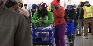 Shoppers, chefs get their last-minute Thanksgiving items ahead of holiday in Detroit