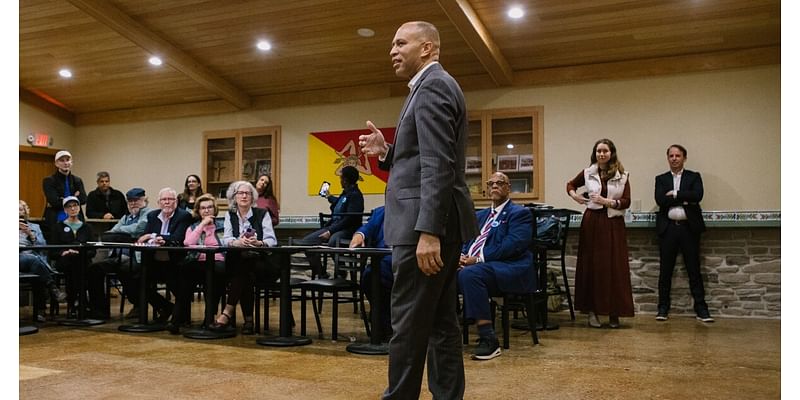 Hakeem Jeffries could be the first Black speaker of the House. First, he needs to win