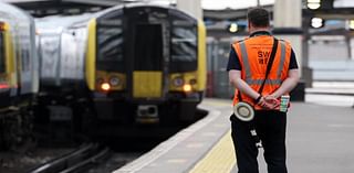 Train drivers accept pay deal to end strike action