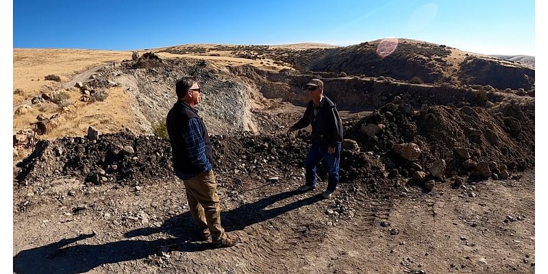 Old Miner still looking for rare rocks in Eagle Foothills