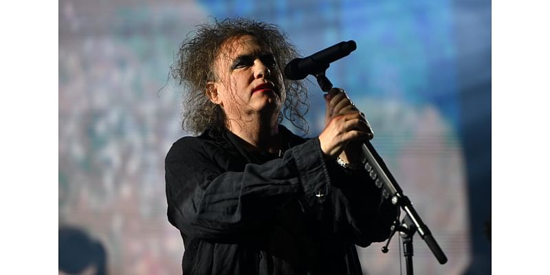 The Cure surpass 40,000 physical album sales with ‘Songs Of A Lost World’ in UK as they aim for Number One