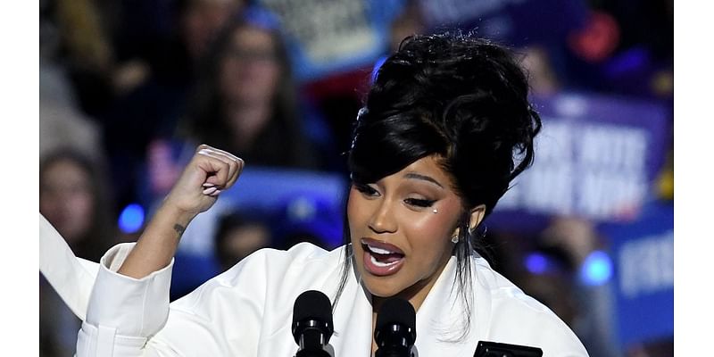 Cardi B suffers an awkward teleprompter blunder at Kamala Harris Milwaukee rally sending staff into a frenzy