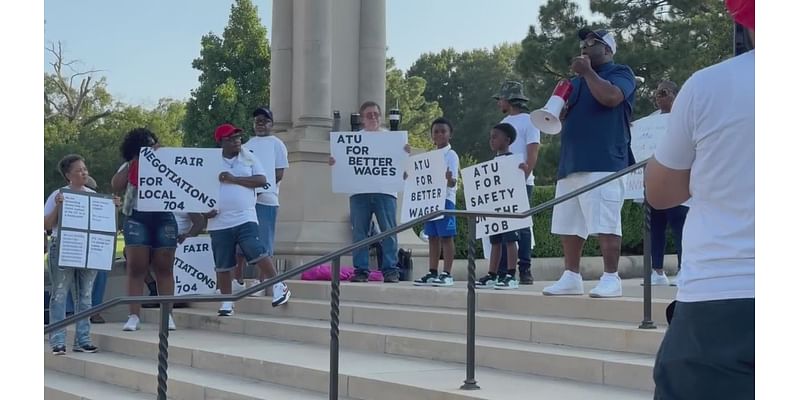 Union representing bus drivers holds rally on steps of Arkansas Capitol