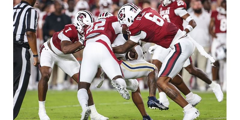 South Carolina defense considers tackling one of its keys to success against Ole Miss