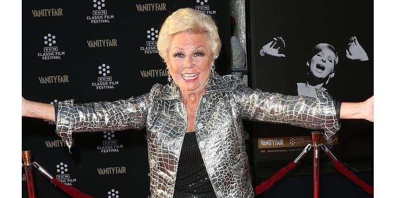 Mitzi Gaynor, beloved actress who starred in Hollywood musicals, dies at 93