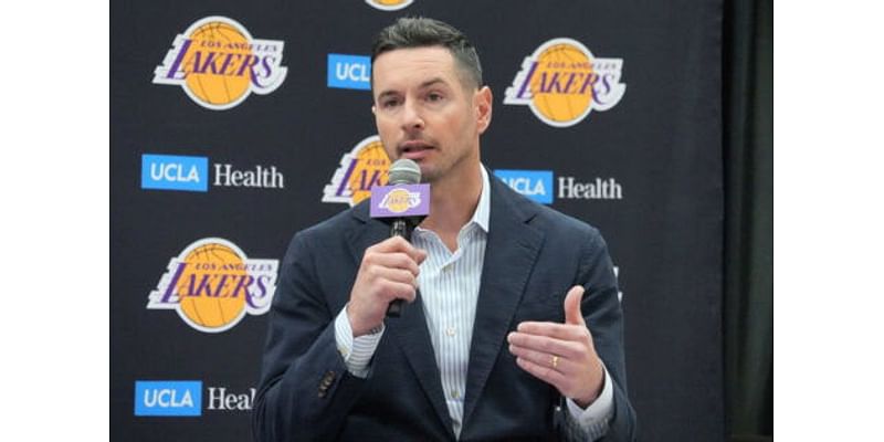 JJ Redick Hails “Savvy” Warriors Star After Lakers’ Preseason Slip-Up, And It’s Not Steph Curry