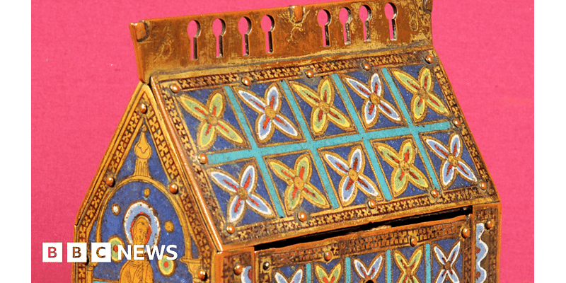 St Thomas Becket casket set for Hereford Cathedral display