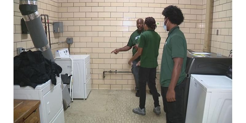 Detroit schools are adding washers and dryers to help fight absenteeism