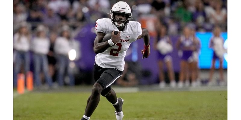 Houston changes QBs after back-to-back shutout losses, knocks off TCU 30-19