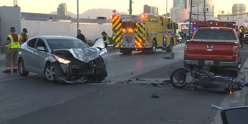 Las Vegas police investigate deadly motorcycle crash near Valley View, Sirius