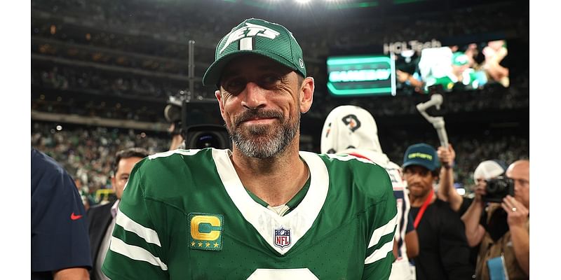 Aaron Rodgers has better chance of winning 2028 election than Super Bowl, gambling site says