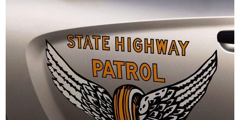 OSHP: 2 dead after motorcyclist veers off roadway, crashes into tree in Warren County