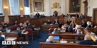 Plan to increase number of Guernsey deputies by seven