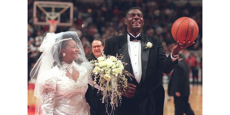 Bob Love, a 3-time NBA All-Star with the Chicago Bulls, has died at 81