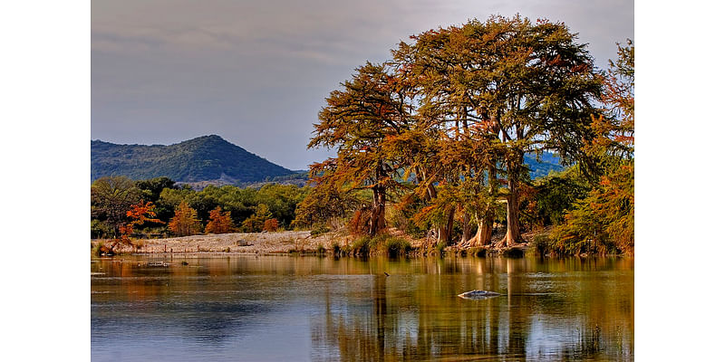 3 Texas state parks with gorgeous fall foliage