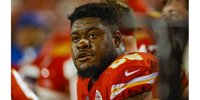 Bears Top Candidate to Add No. 2 Free Agent, Chiefs Champion OG