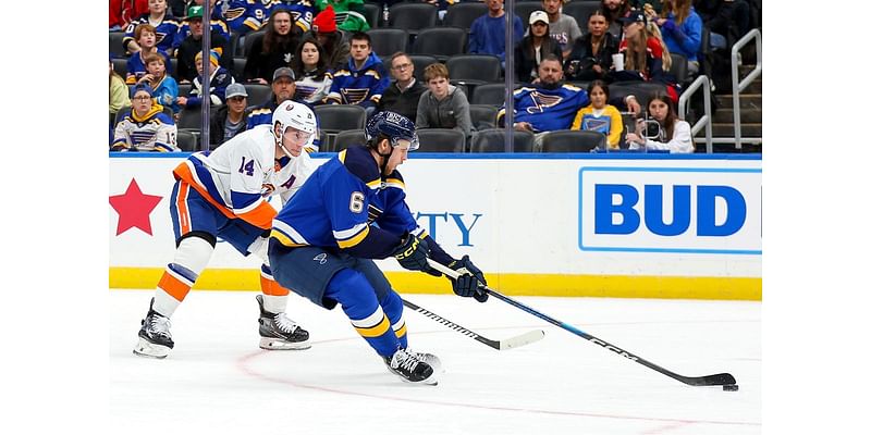 Hofer makes 34 saves, assists on Neighbours’ OT goal in Blues’ 1