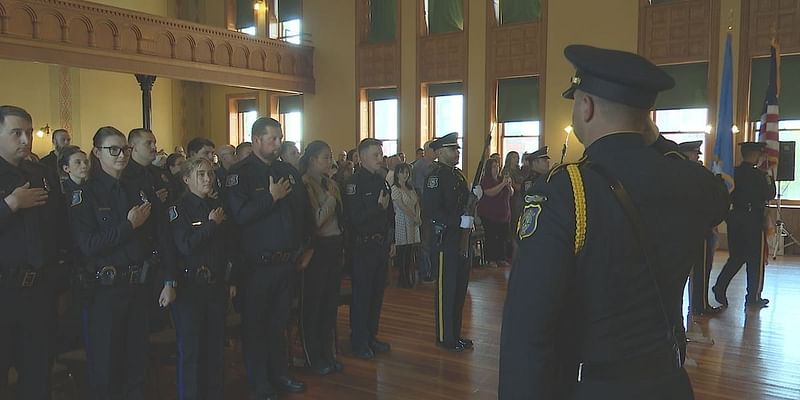 Recruits graduate from Sioux Falls law enforcement training program