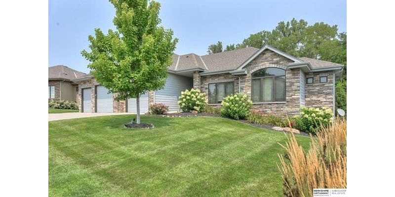 4 Bedroom Home in Elkhorn - $669,000