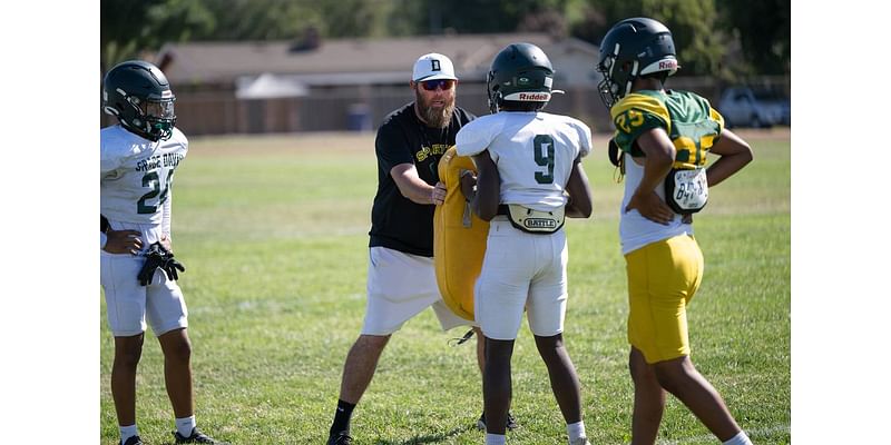 Modesto coach Mew reflects on football journey ahead of WAC opener against alma mater