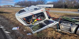 Multiple overturned trucks bring I-44 traffic to a halt near Doolittle