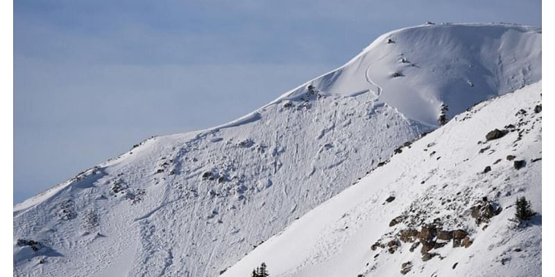 Experts warn of increased avalanche risk as historic November snowstorm rolls out of Colorado