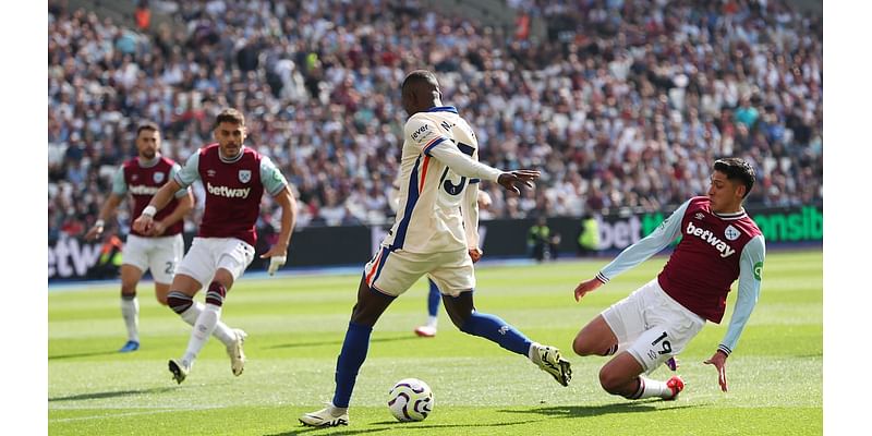 Joe Cole slams West Ham's 'criminal' defending in first half against Chelsea as Julen Lopetegui's side endure nightmare start in London derby