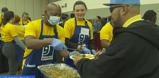 Goodwill serves Thanksgiving meals to thousands of people at Baltimore Convention Center