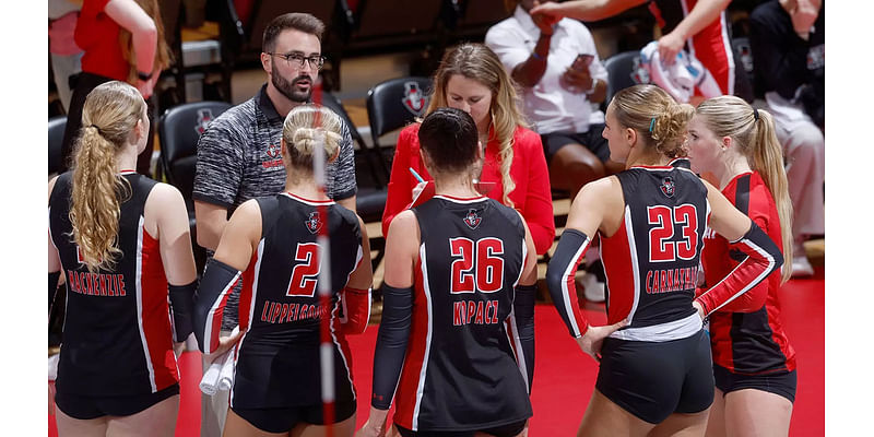 Austin Peay State University Volleyball swept by Lipscomb in Hard