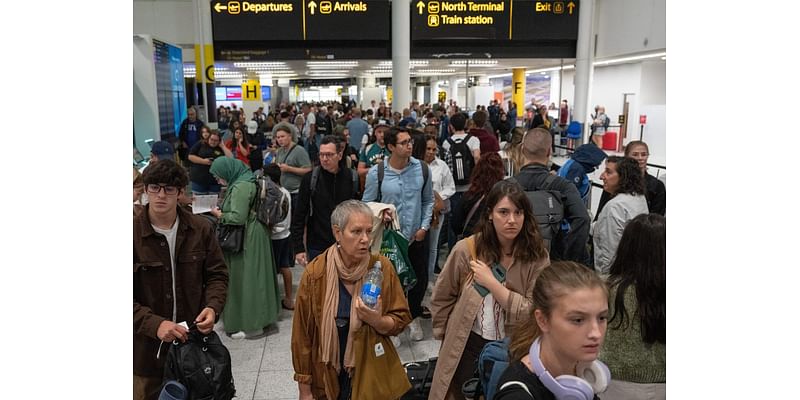 Air traffic control chaos affecting 700,000 passengers was made worse when an engineer couldn't log in remotely