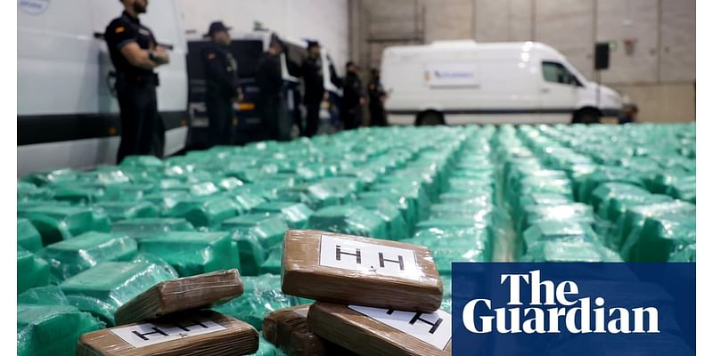 Spanish police seize record cocaine haul in banana shipment from Ecuador