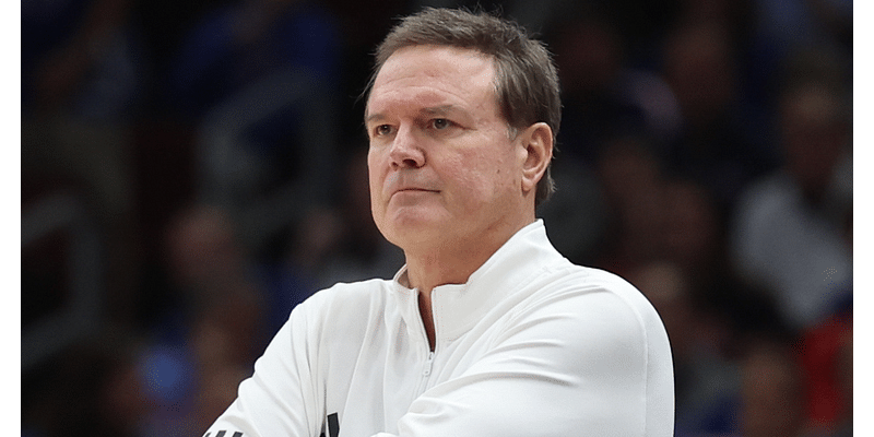 Bill Self throws postgame barb at Shaka Smart over in-game dust-up, double technical