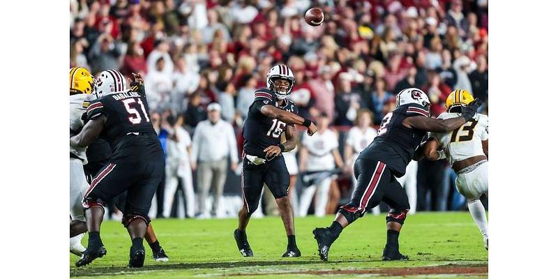 LaNorris Sellers (5 TDs) leads No. 21 South Carolina past No. 23 Missouri