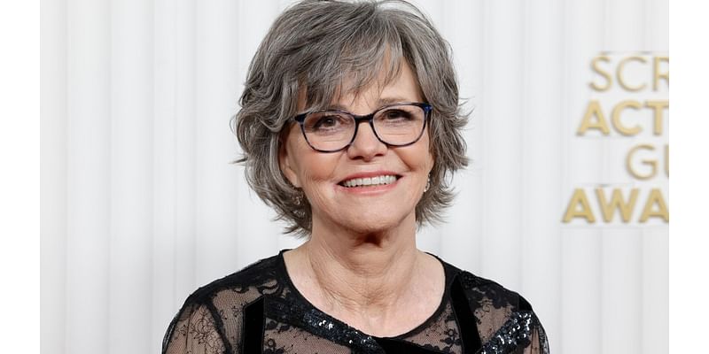 Sally Field Details Her ‘Traumatic’ and ‘Hideous’ Illegal Abortion From 1964 to Urge Voters to Elect Kamala Harris: ‘We Can’t Go Back’