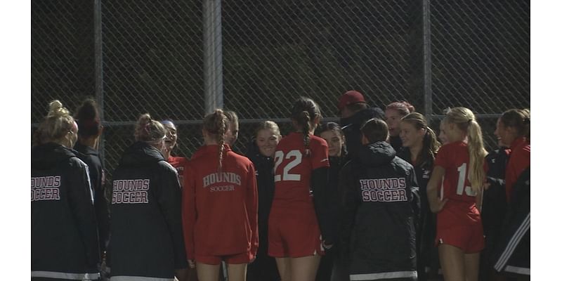 Duluth East Girls Soccer Snaps 14