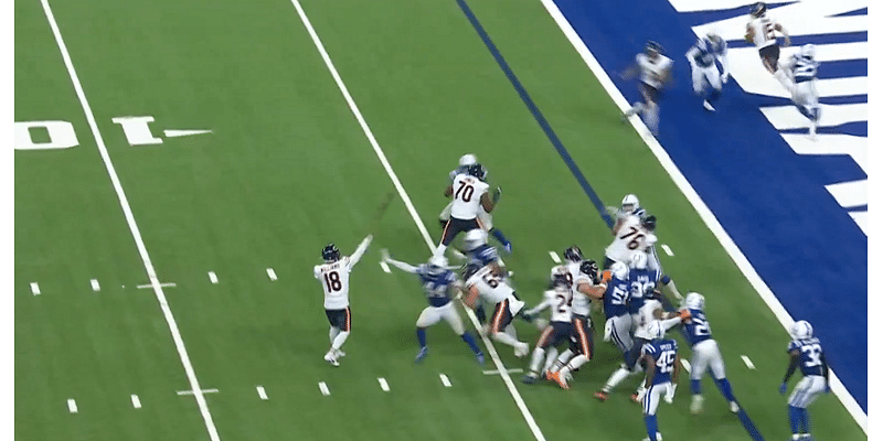 Caleb Williams throws first career TD for Bears, Rome Odunze reels in catch