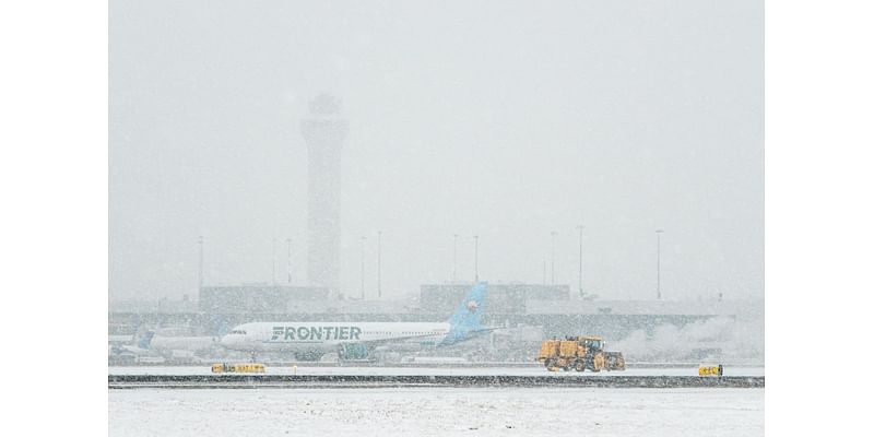 DIA delays: More than 445 flights delayed, canceled amid snow