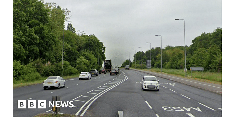 A453 closed in Clifton after multi