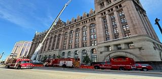 Hazmat team sent to Milwaukee City Hall to investigate package