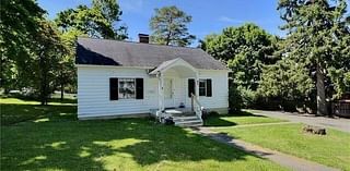 2 Bedroom Home in Ledyard - $159,900