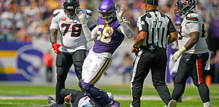 Vikings pass rusher Jonathan Greenard has 3 sacks against Texans, his former team