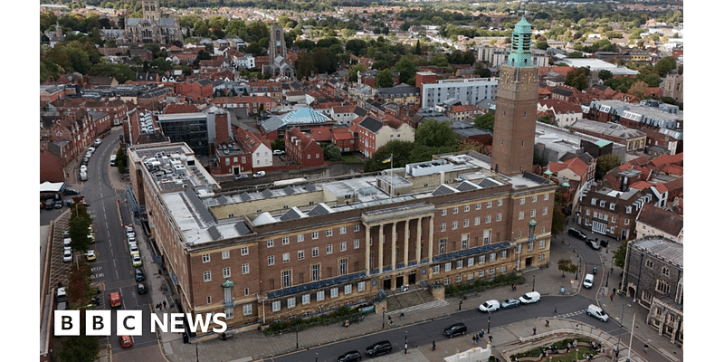 Norwich City Council agrees to explore City Hall plan in detail