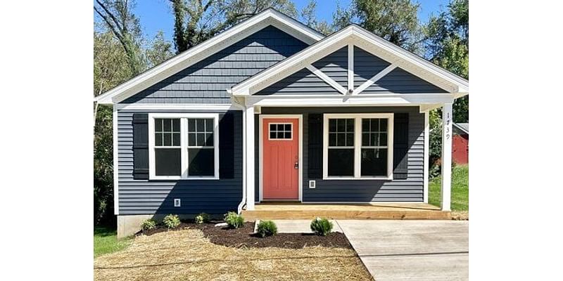 2 Bedroom Home in Roanoke - $209,900