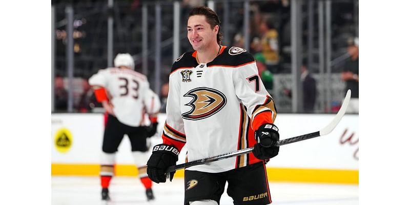 Ducks place F Frank Vatrano on non-roster list