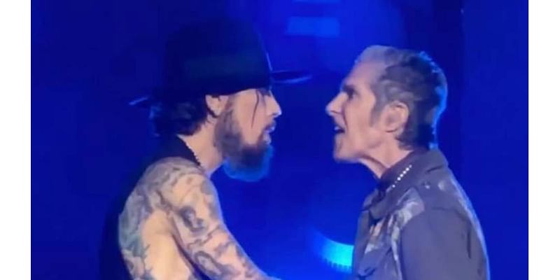 Perry Farrell's wife says Jane's Addiction frontman seeking medical help after onstage 'outburst' toward Dave Navarro