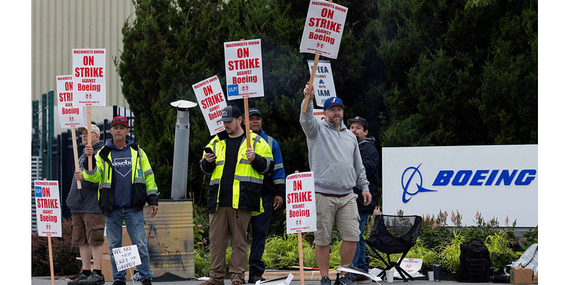 Boeing machinists on picket lines prepare for lengthy strike: 'I can last as long as it takes'