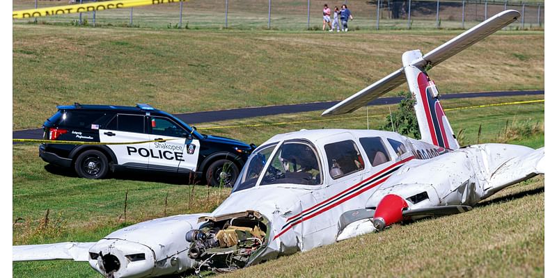 Two injured in Shakopee plane crash